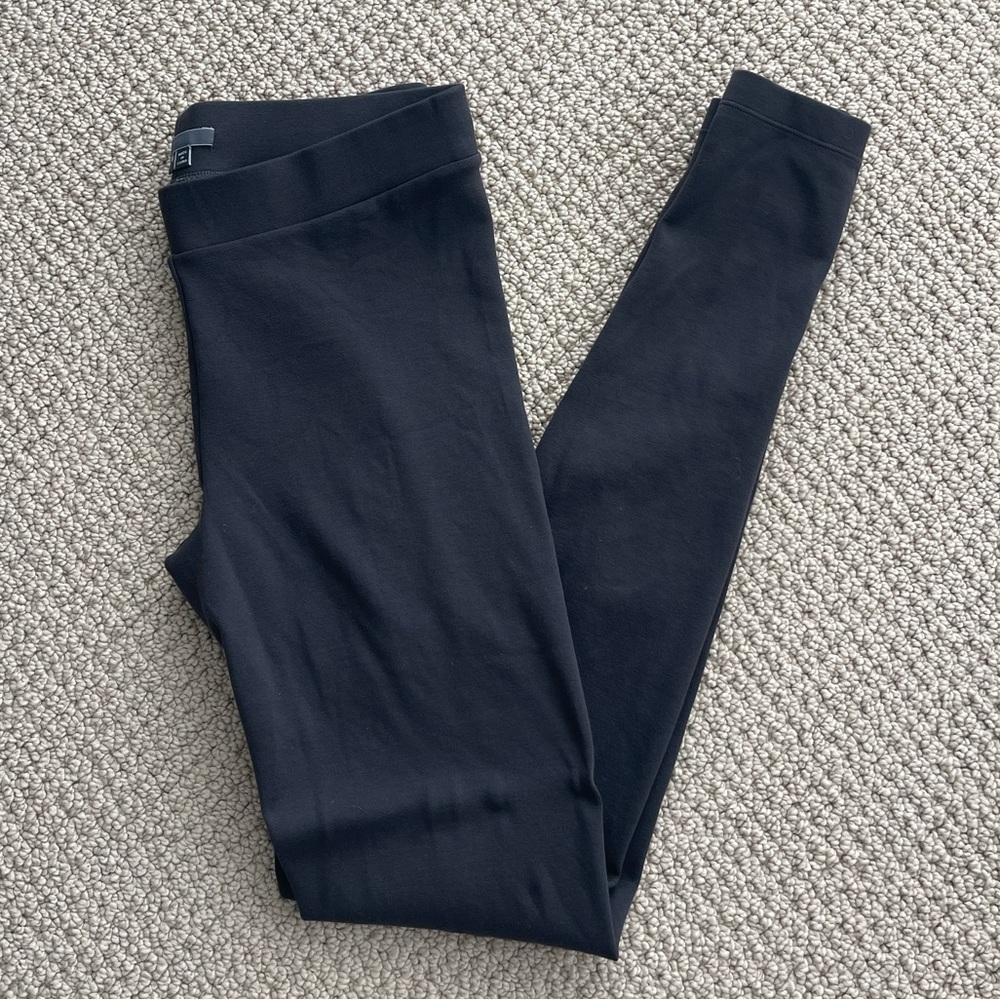 Vince | charcoal gray leggings | M